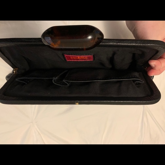 Oushka leather clutch - Picture 6 of 6